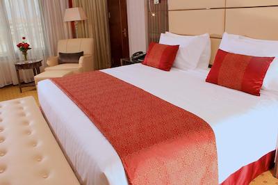 گولدن تولیپ ادیز ابابا