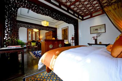 کورز ات پاویلونز