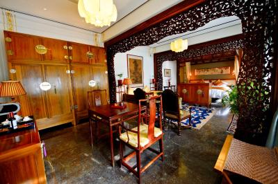 کورز ات پاویلونز