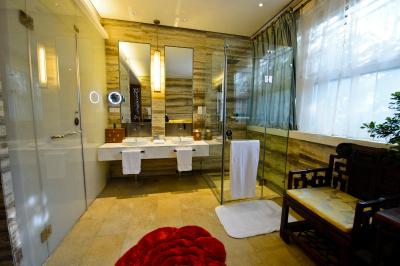 کورز ات پاویلونز