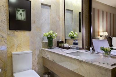 دابل تری بای هیلتون سوخومویت بانکوک