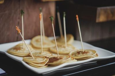 گولدن تولیپ اسنتیال بلیتونگ هتل