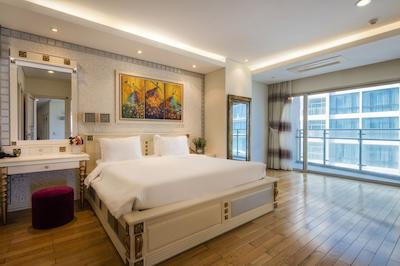 لتوز ویلیج کندتل نها ترانگ