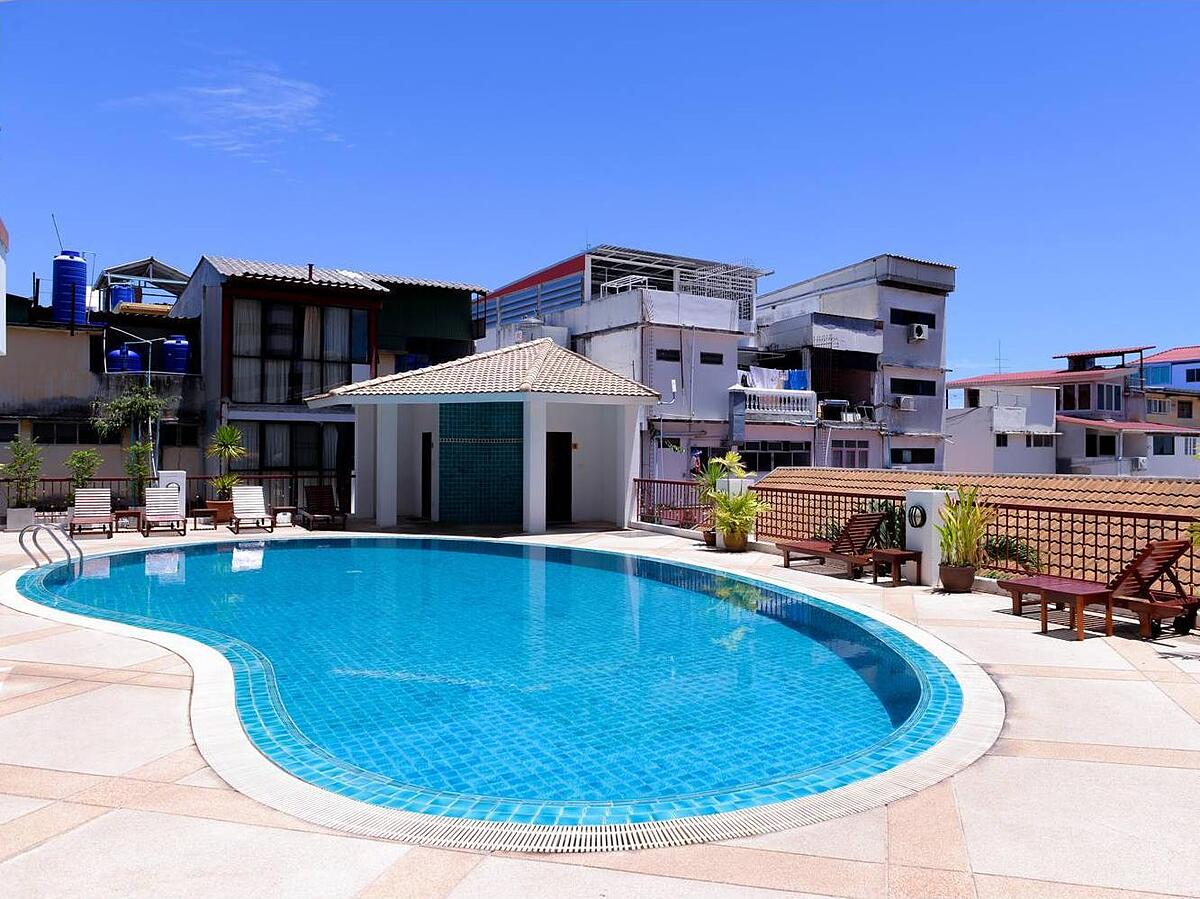 Sandy Spring Hotel