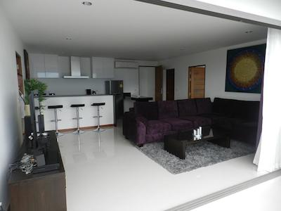 ترپیکال اسیا ویو رسیدنس