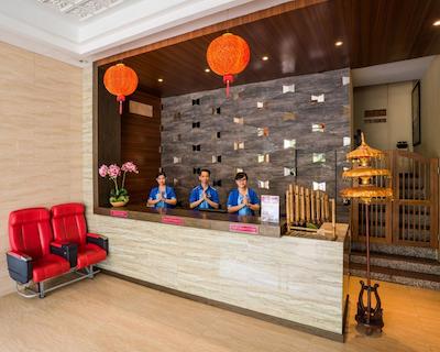 د باتیک هتل