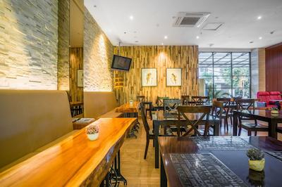 د باتیک هتل