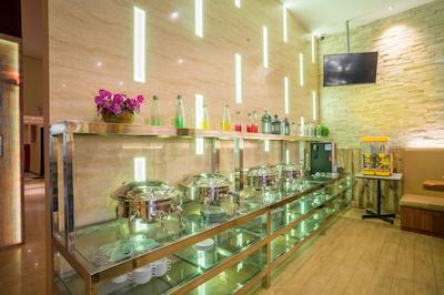 د باتیک هتل