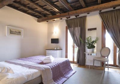 مینروا رلیز