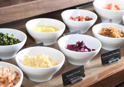 دیوا رینت هتل جینزا