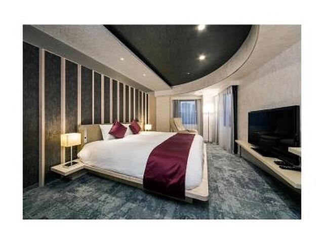 دیوا رینت هتل جینزا