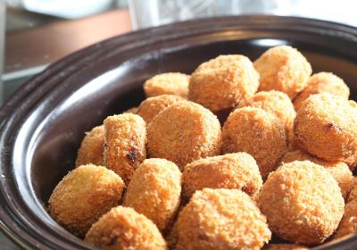 دیوا رینت هتل جینزا