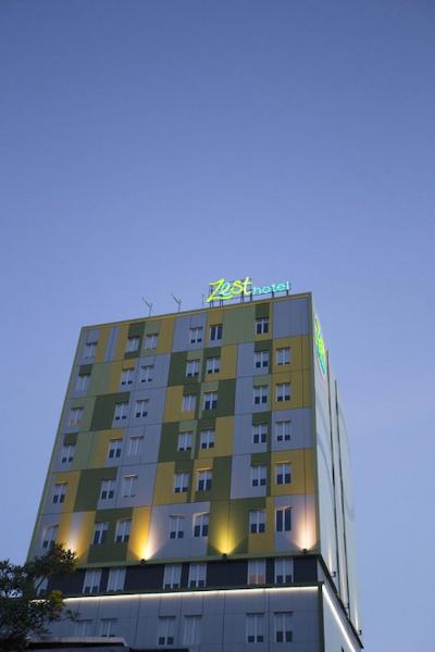 یلو هتل جمورساری