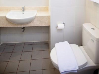 یلو هتل جمورساری