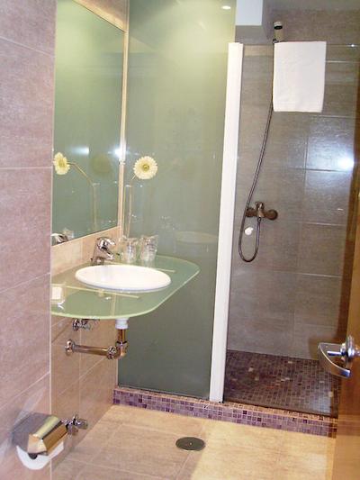 ب اند ب هتل ویگو