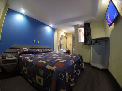 هتل کستا ازول