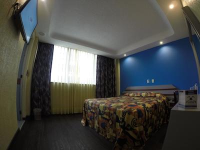 هتل کستا ازول