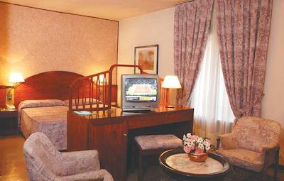 هتل رینا کریستینا