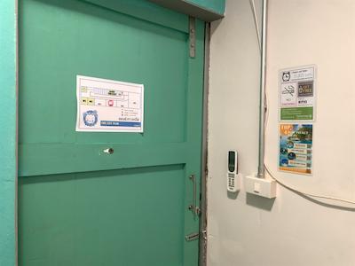 اسلیپ شیپ پوکت هاستل