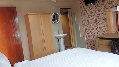 دکور دو هاستل