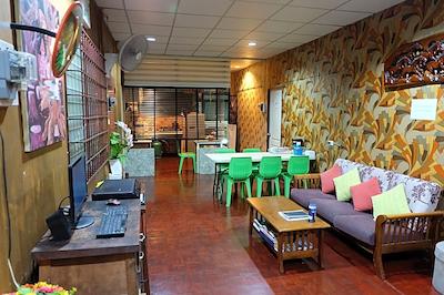 دکور دو هاستل