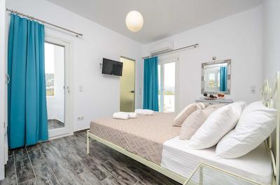 دپیز ادم لوکسوری ویلاز