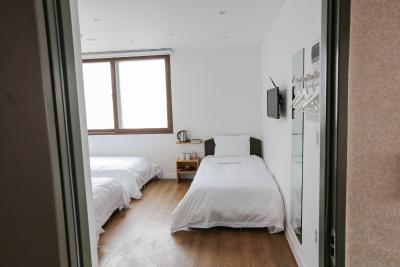 گودست پترکات هتل اینسادنگ