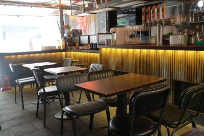 گودست پترکات هتل اینسادنگ