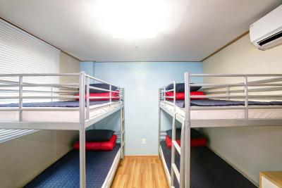 هستل کو گاننام