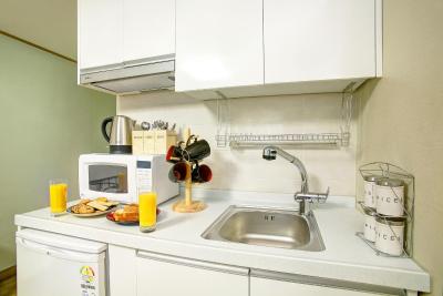 هستل کو گاننام