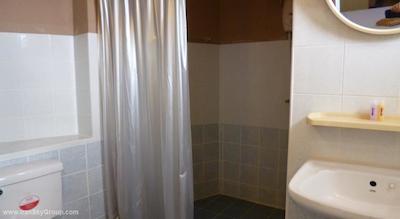 سواسدی خائوسان این