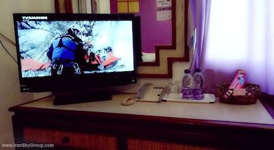 سواسدی خائوسان این