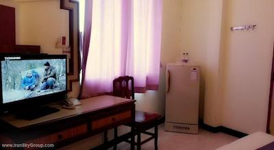 سواسدی خائوسان این