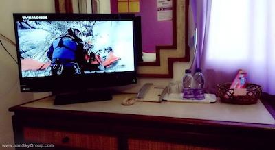 سواسدی خائوسان این