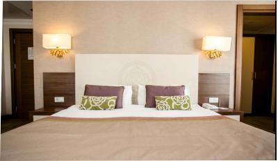 ساید آلگریا هتل اند اسپا