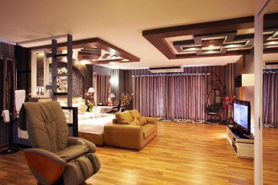 کی تی کی ریجنت سوئیت