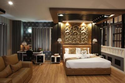 کی تی کی ریجنت سوئیت