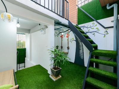 اکو هاستل پوکت