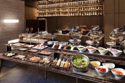 میلنیوم میتسوی گاردن هتل تکیو