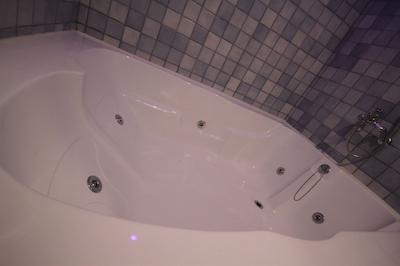 هتل یو ای این