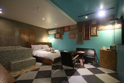 هتل یو ای این