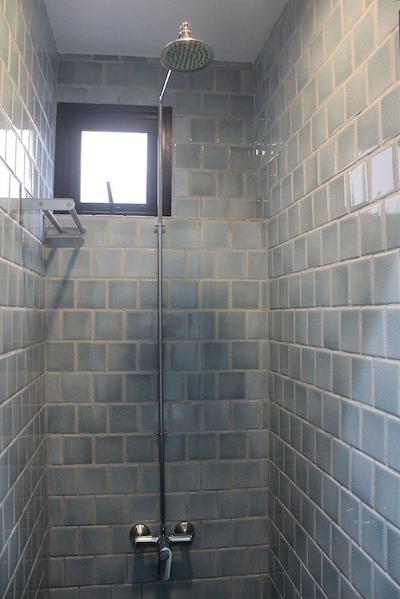 وینتیج این بوتیک هاستل