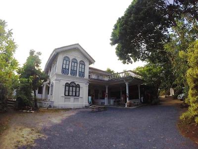 سینو این باجت هتل