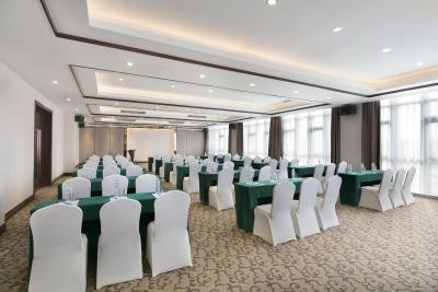 هالیدی این بیجینگ ایرپورت زون