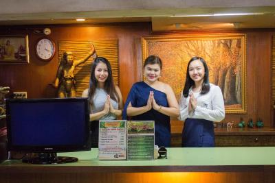 ساواسدی هاوس