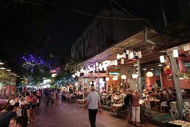 ساواسدی هاوس