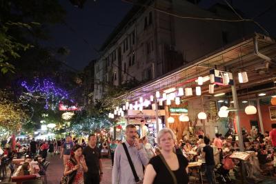 ساواسدی هاوس