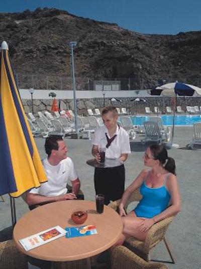 سرواتور ترازامار اند سان سویت