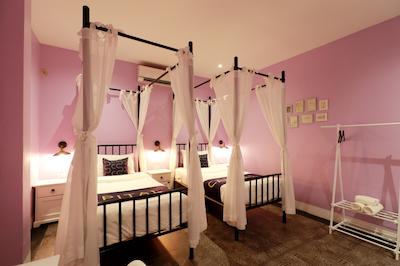 ات ناتا چیانمای چیک جونگل