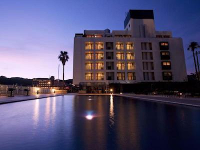 ومی نو هتل شیماهانا